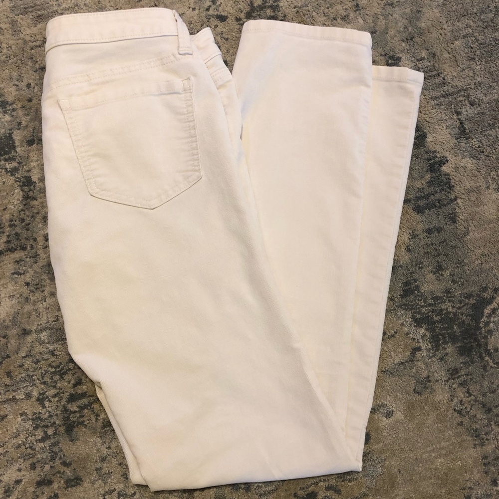 Size 4 Ann Taylor Loft cream corduroy pants.